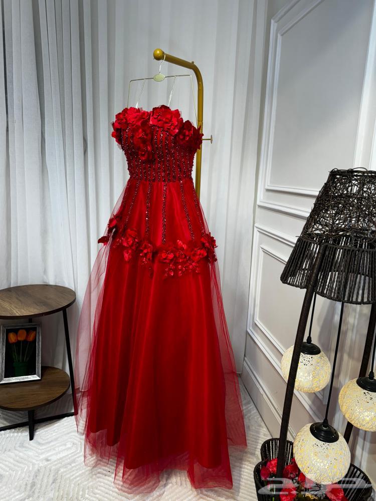 فستان سهره احمر مطرز لولو بورد نافل64489211957250113