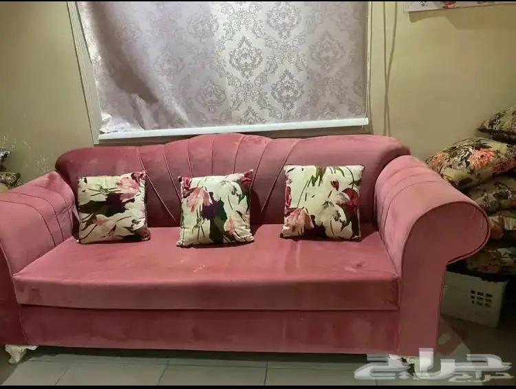 كنب اثنين صغار و 4 كبار جديد نظيف ب 200 ريال64487291880963112