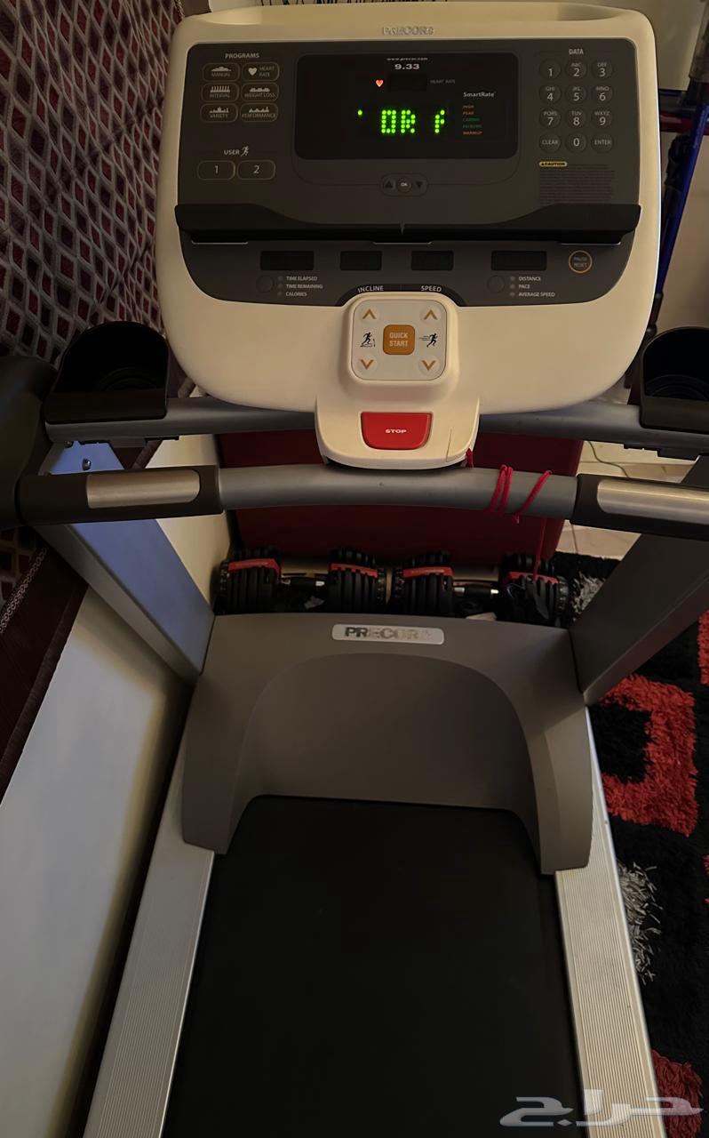 سير كهربائي Precor 9.33 Treadmill64492785813889110