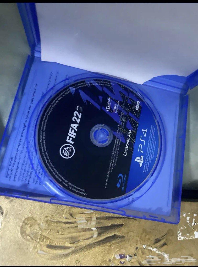 Brand new PS4 with clean disc and controller, in perfect condition64492312190977111