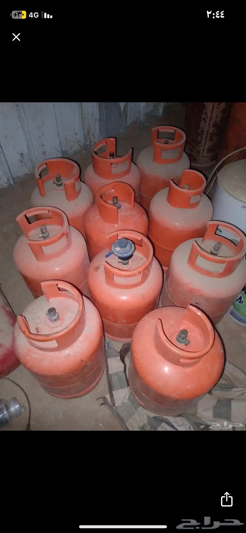 10 empty gas cylinders64487007236227110