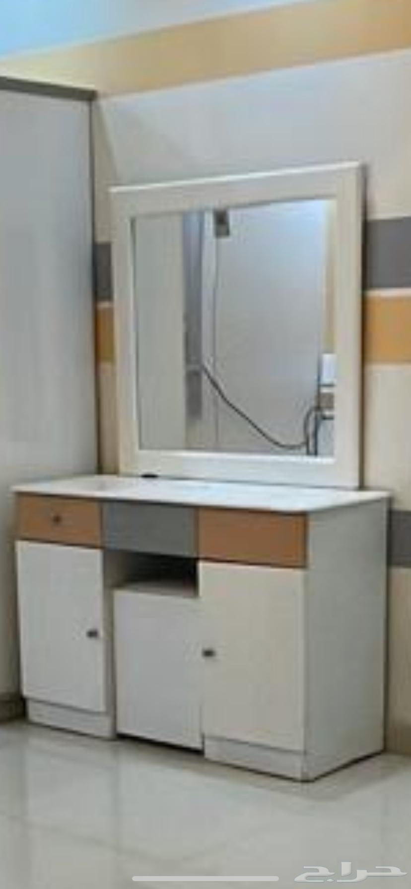 Room for two people, complete64492731605633114