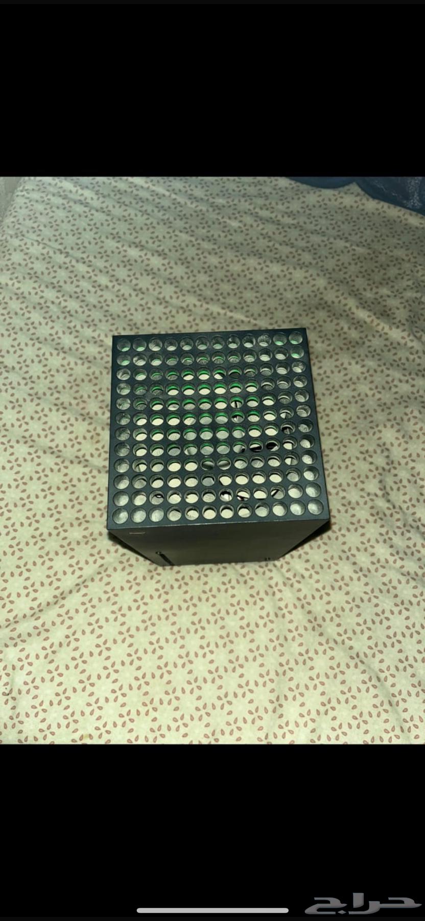 إكسبوكس للبيع مع يداتها64490619085955110