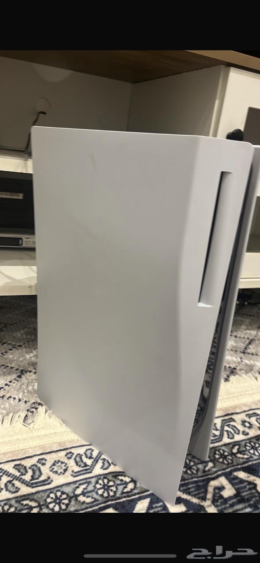 PS5 for sale, lightly used, with all accessories and two controllers64492717805827111