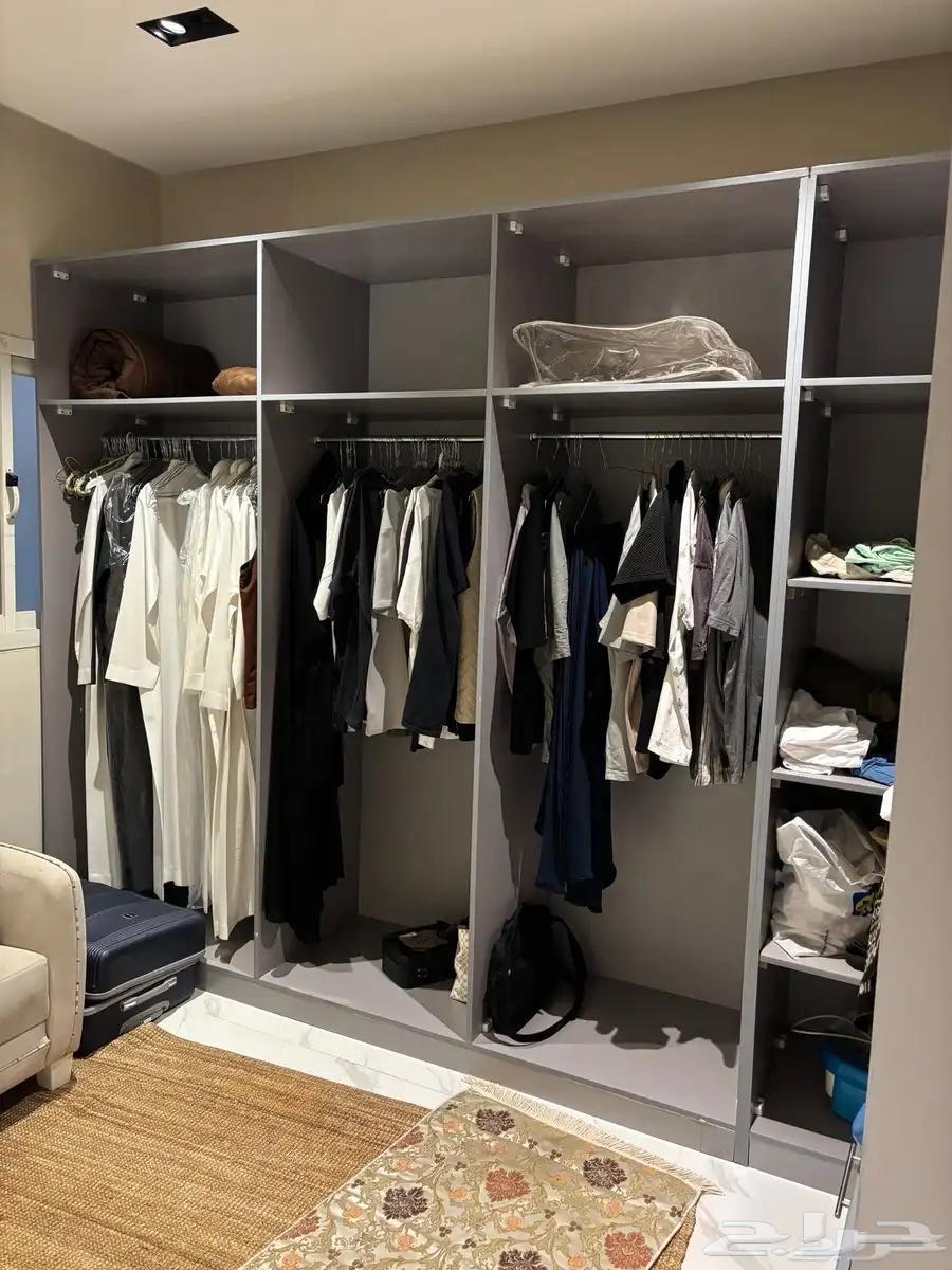 دولاب مع الخزنات فوق64492203342210111