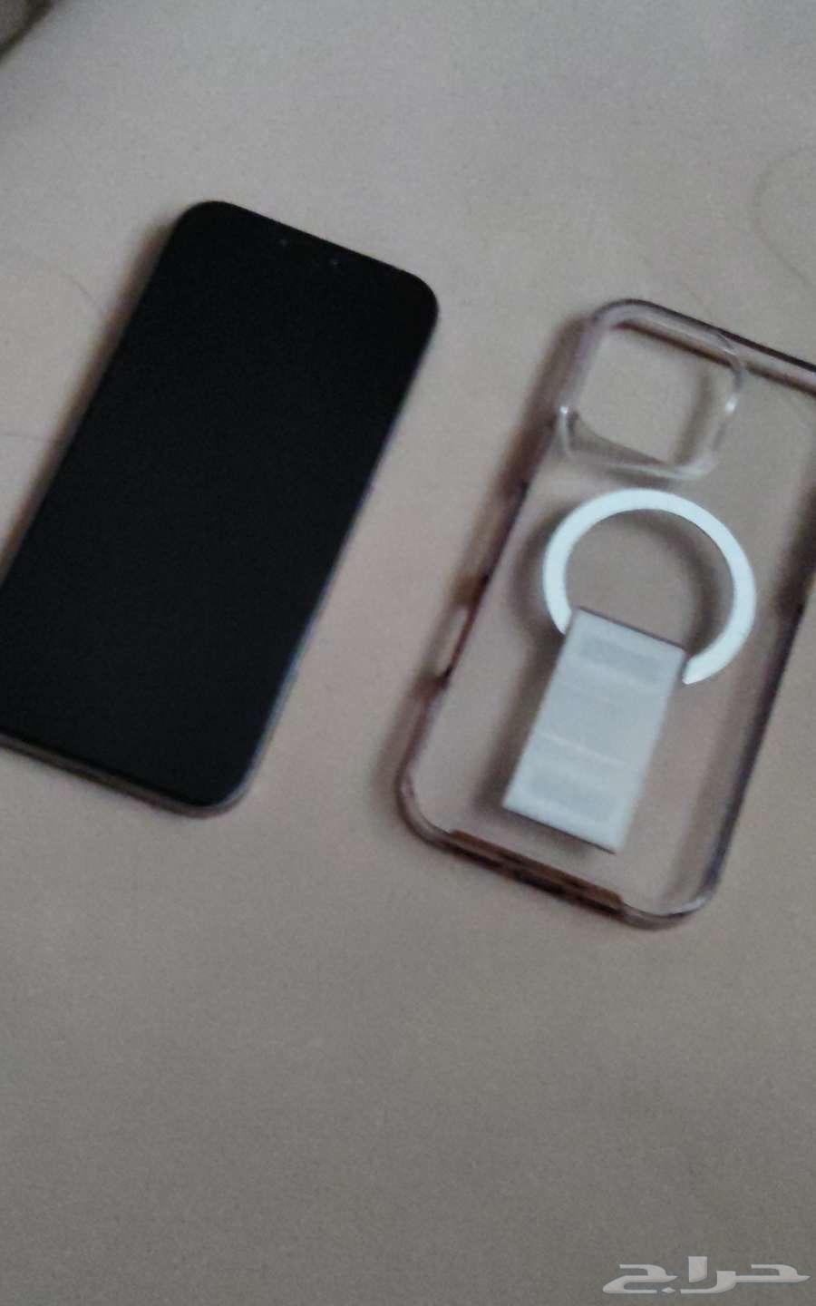 iPhone 16 Pro Max, new, used for two months64491823210371111