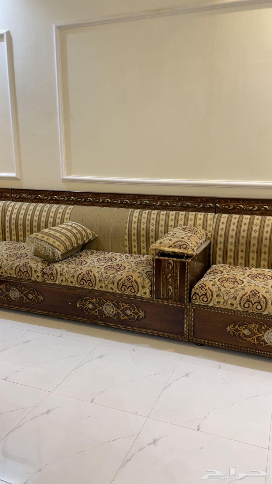 مجلس كنب للبيع64490096163841111