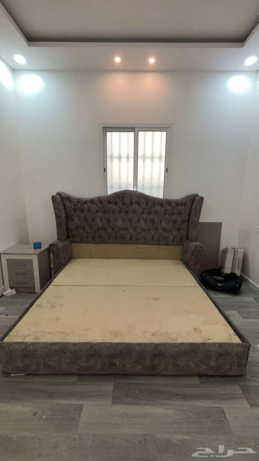 سرير للبيع64490082542978110