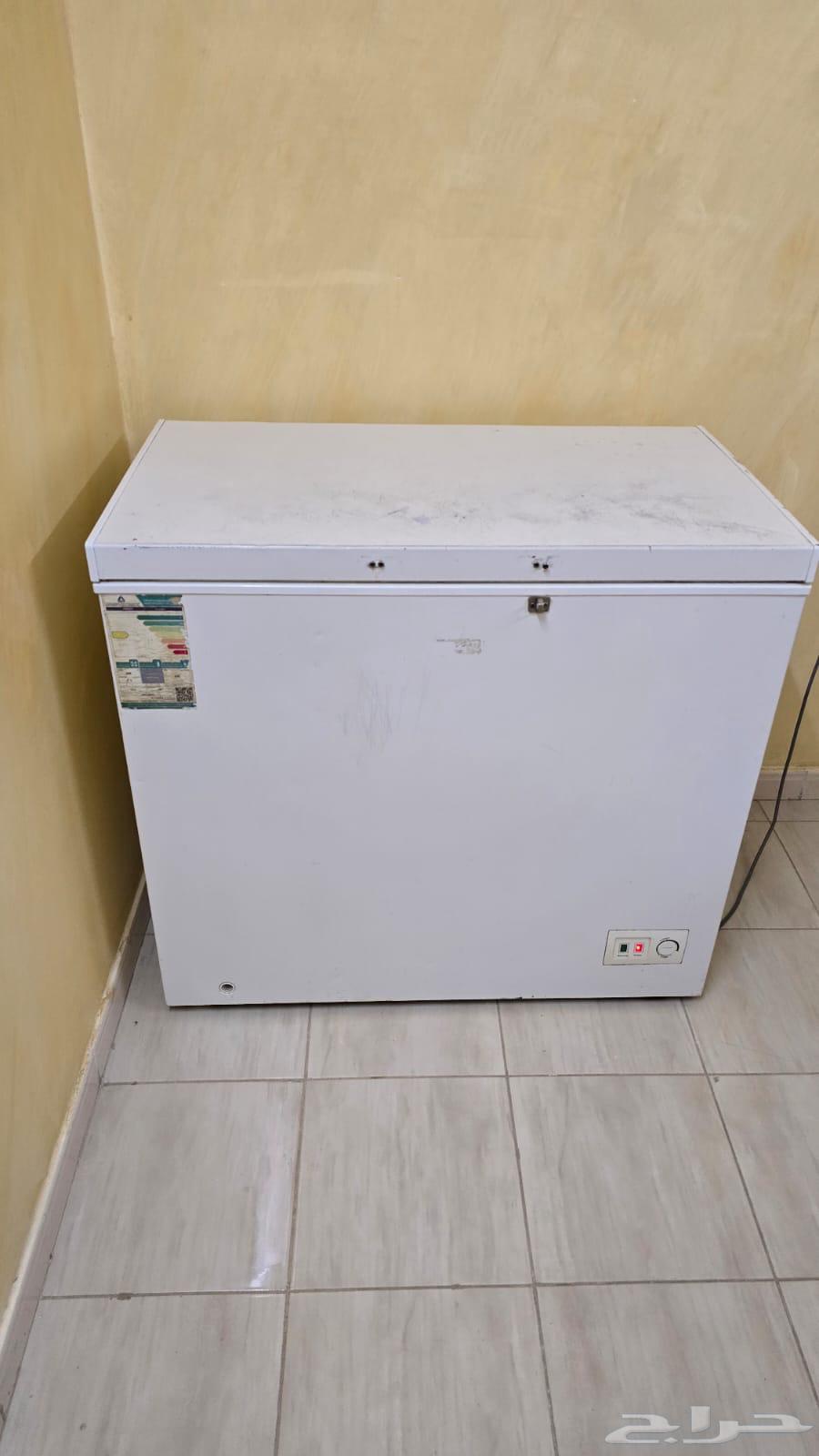 ثلاجه فريزر للبيع64490523656321110