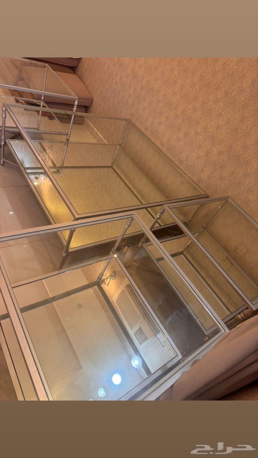 Tables64493327497987110