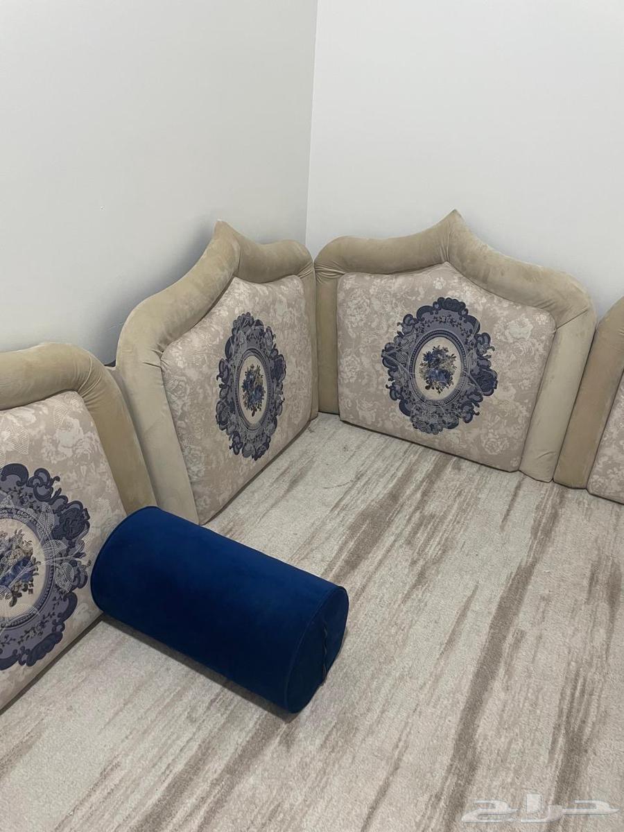 Back support64492731629057110