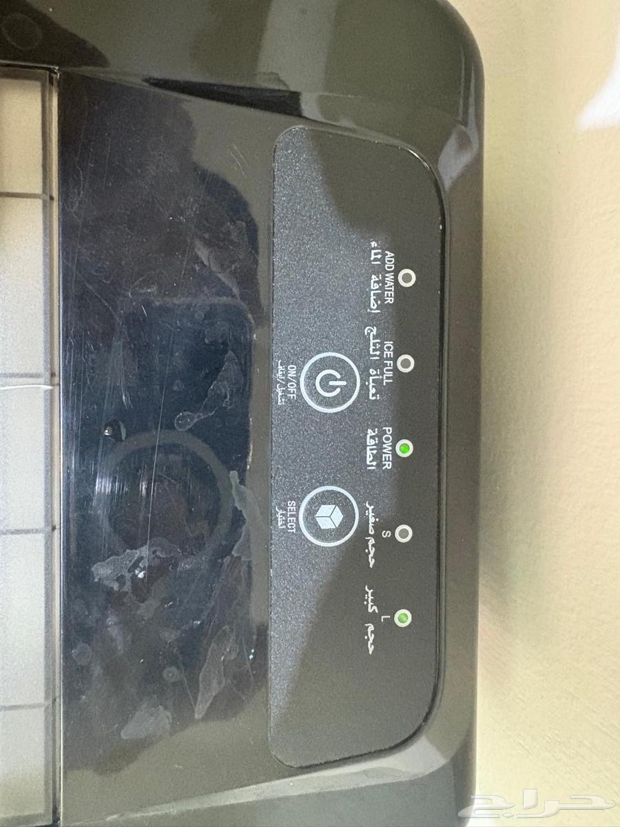 Slightly used ice machine64490440787074113