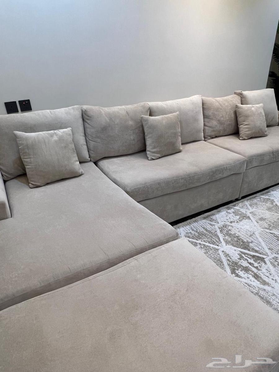 كنب مستخدم للبيع عرض ثلاثة ونص في اثنين عمق الكنب 7064490303774465111