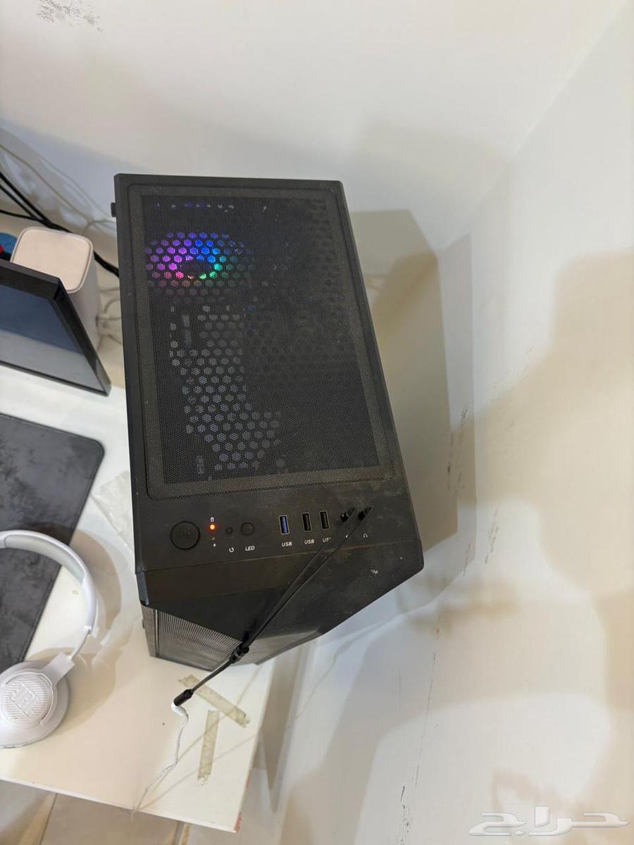 بي سي ون تيرا وشاشتين للبيع64491932447874113