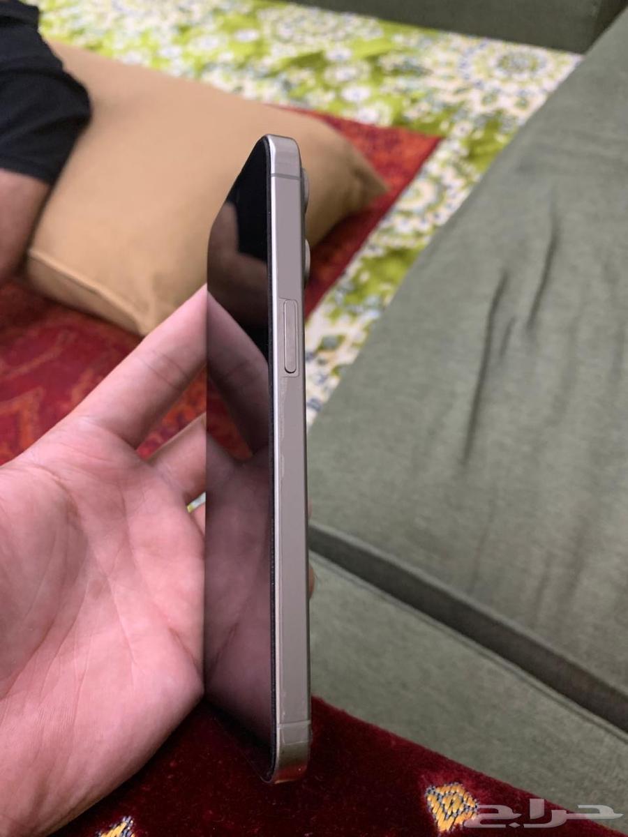 آيفون 15 برو ماكس 256 جيجابايت بدون خدوش مع العلبة و88٪ من البطارية64489875306627113