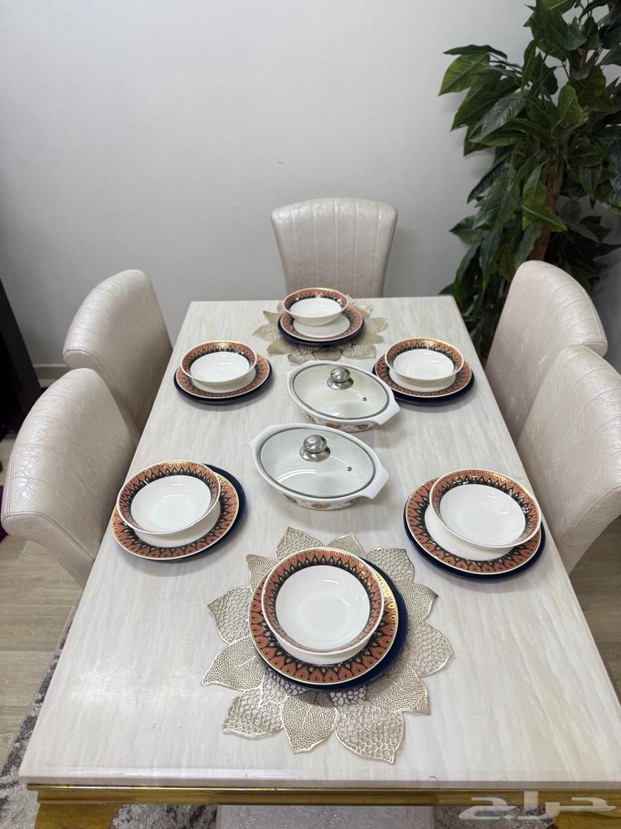 طاولة طعام للبيع64493096827266111