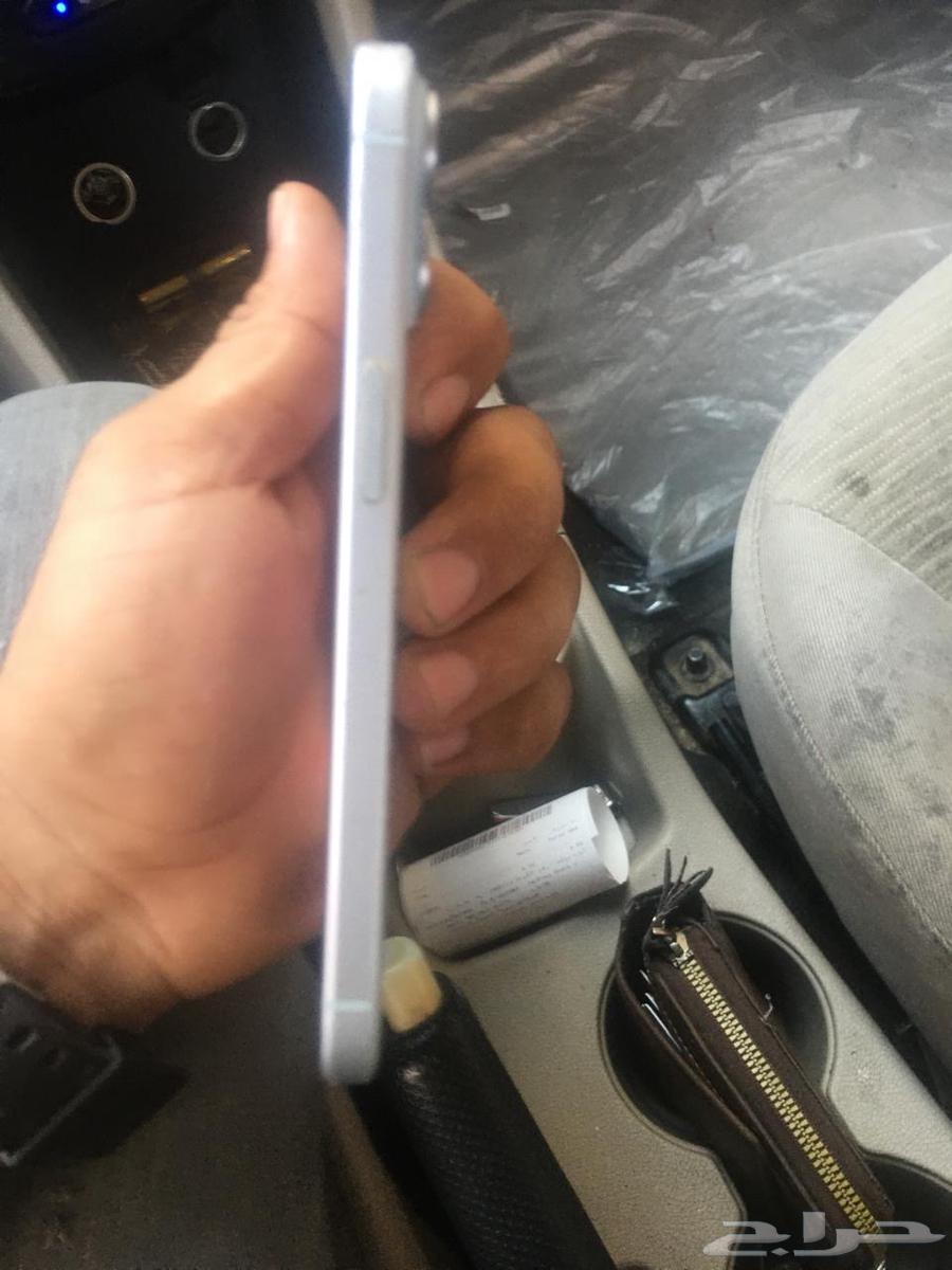 iPhone 1564474267984259111