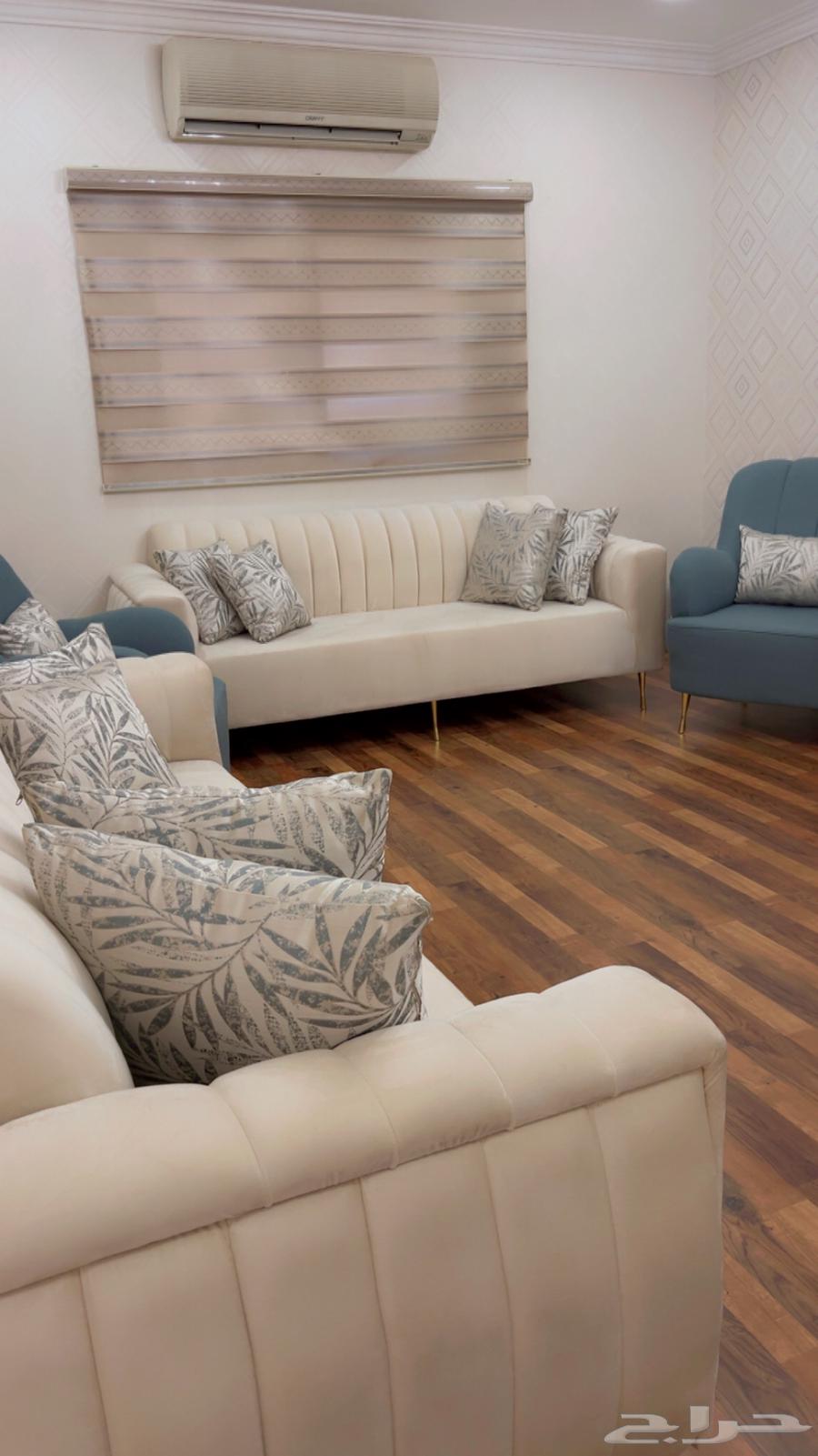 New full set sofa for sale with guest table64498048748547114