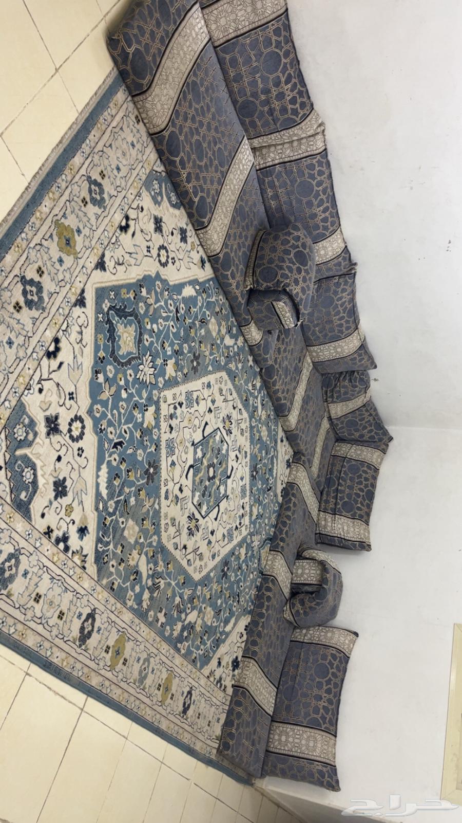 جلسة مع زولية للبيع64500574781827110