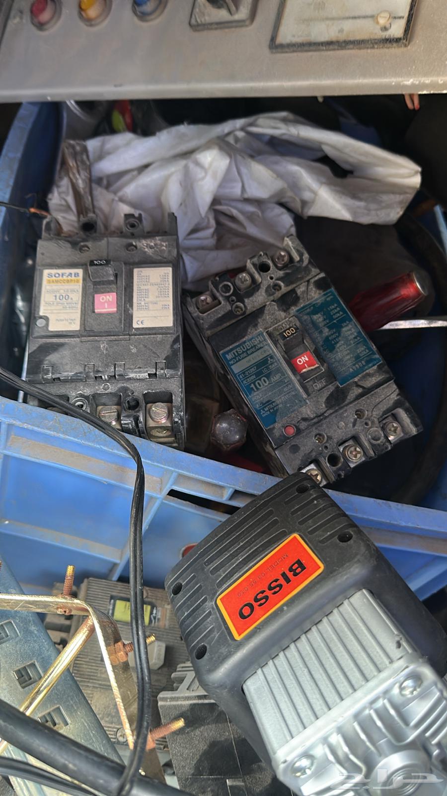 مشوا لحم مجلس بحاله جيده ومولد كهرباء64496392140931110