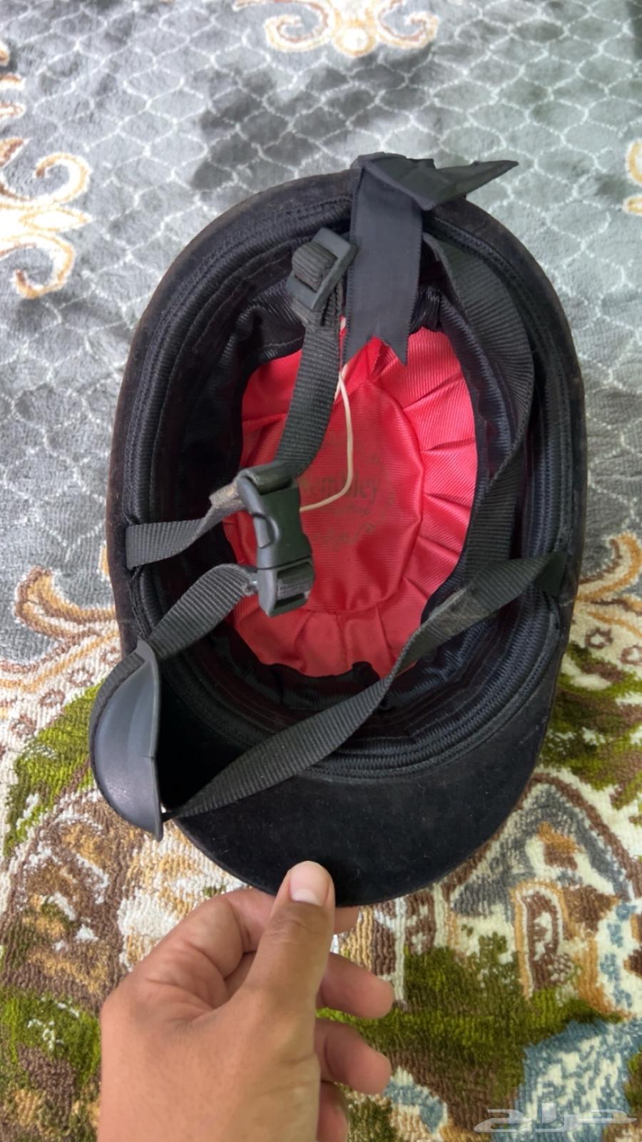 خوذة خيل64497979395330111