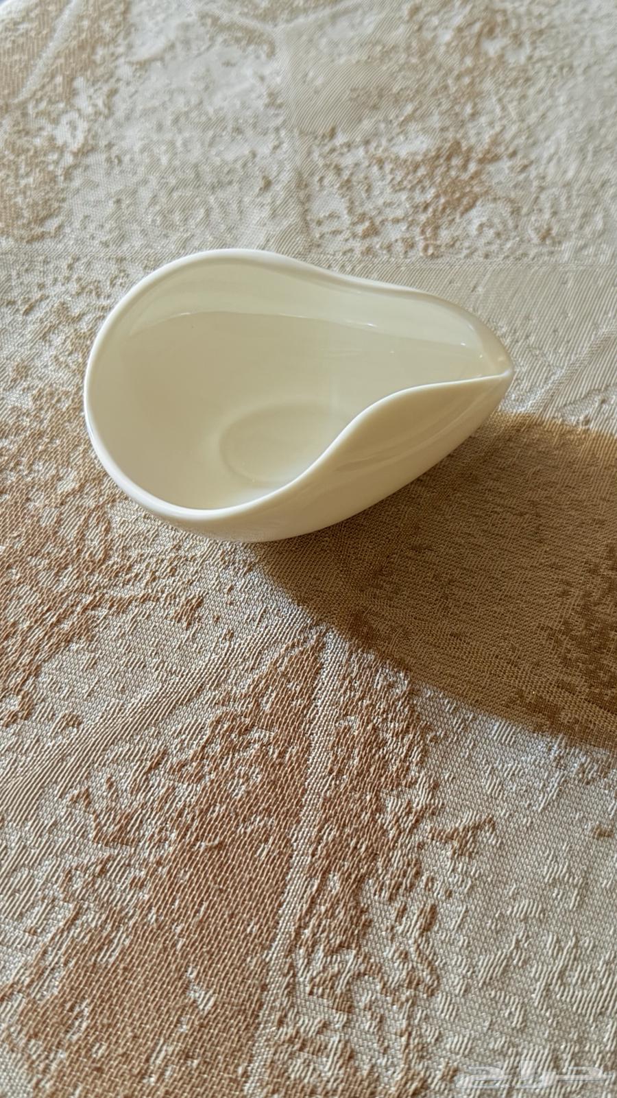 صحن صغير لمقياس القهوة اللون الأبيض64496255276418111