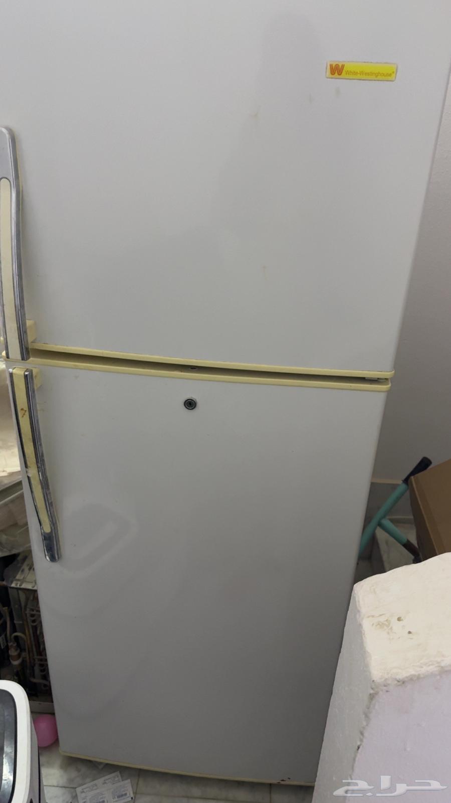 ثلاجه للبيع وجهاز64502336745858111