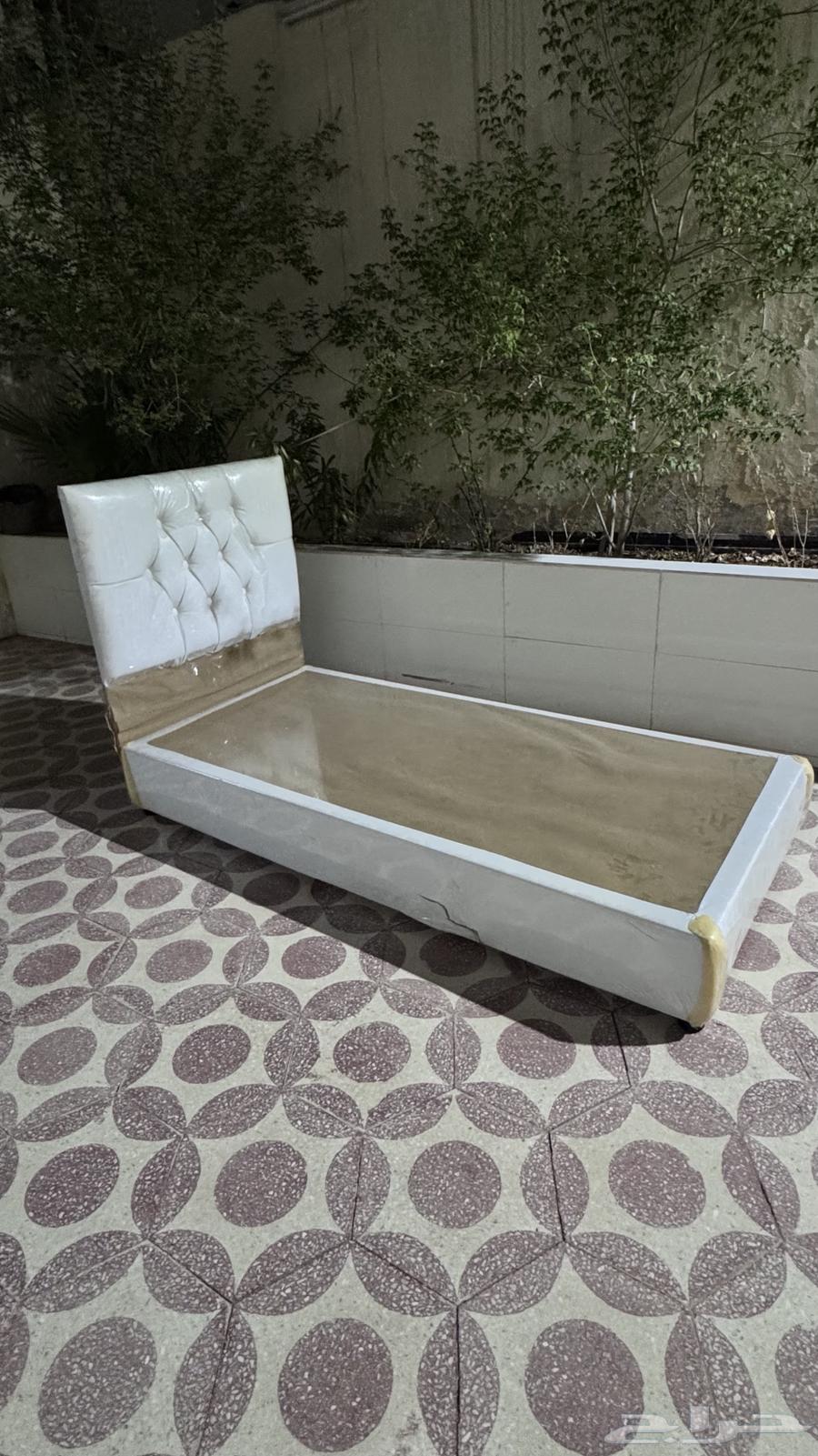 سرير نفر للبيع64502183394691112