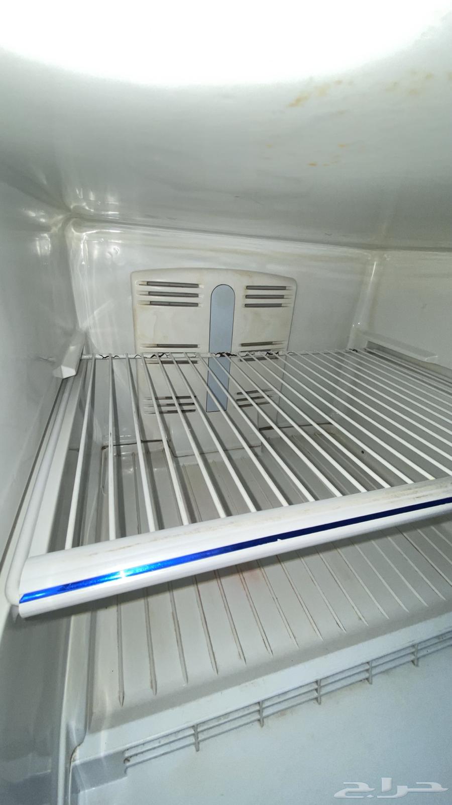 ثلاجة كبيره للبيع64501952312067111
