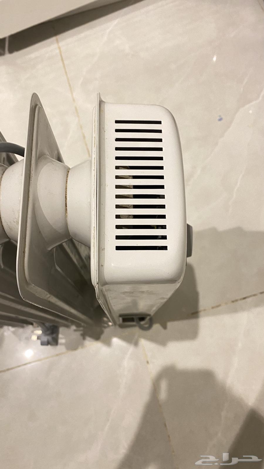 New oil heater, selling due to no need after just changing the wire64501539534722112