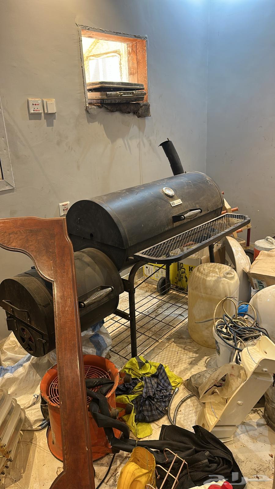 مشوا لحم مجلس بحاله جيده ومولد كهرباء64496392140931111