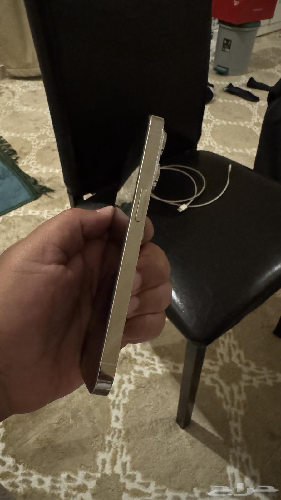 ايفون 14 برو ابيض64501983148291111