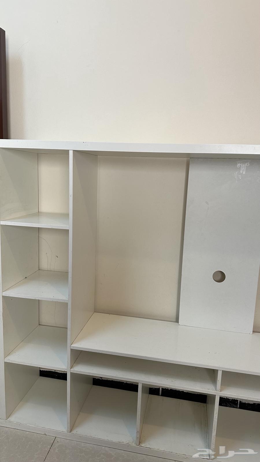 مكتبة تلفزيون أبيض من IKEA السعر 20064502748600195112