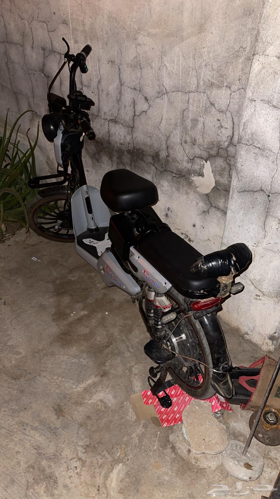 سكوتر اخو الجديد مافيه ولاشي واصل سومه1400 لايجي الا الصامل64495337923459111