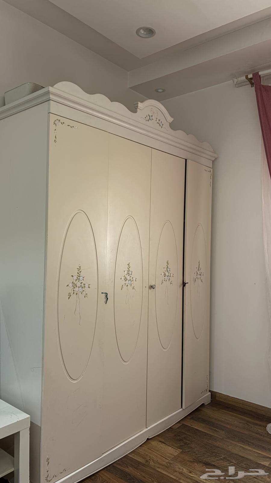 Full room64497800182401110