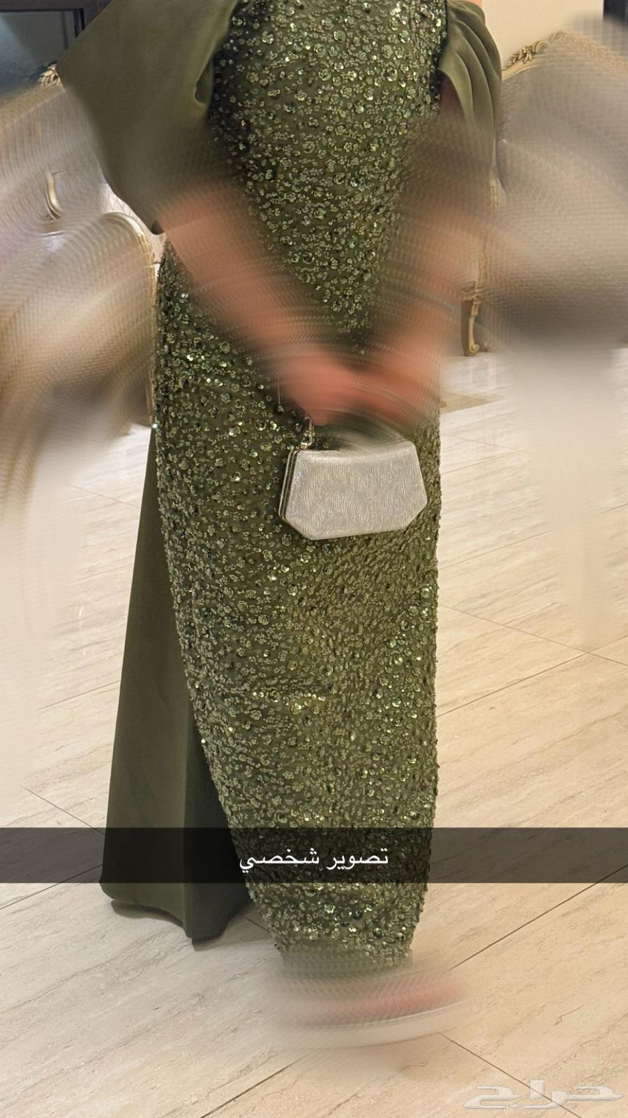 Dress used for only 6 hours64497495605634111