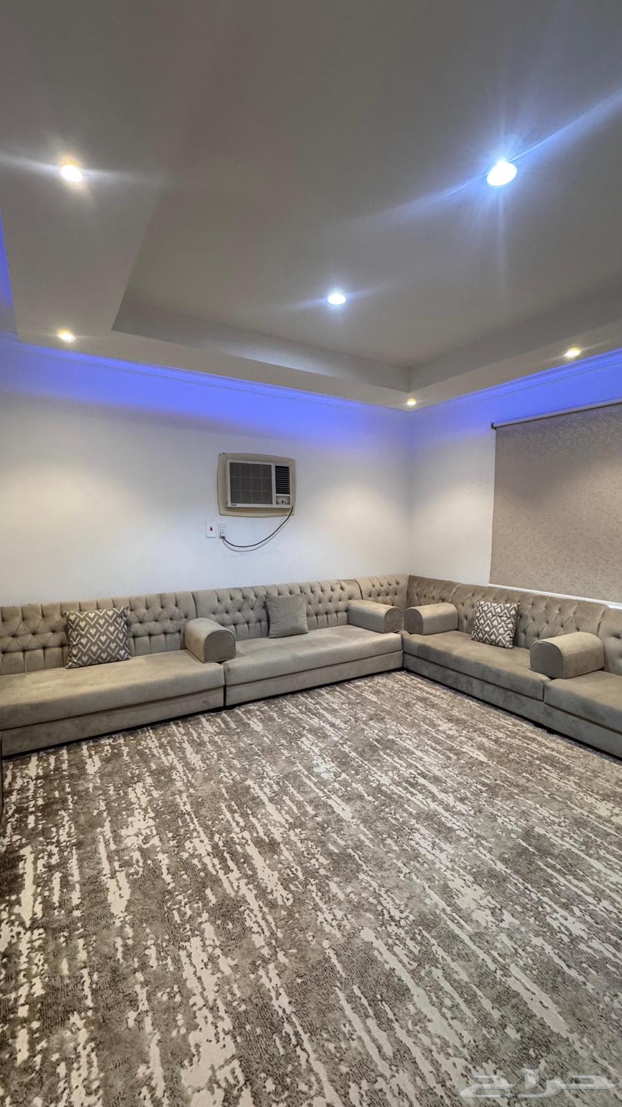 Sofa for customization64502528983555110