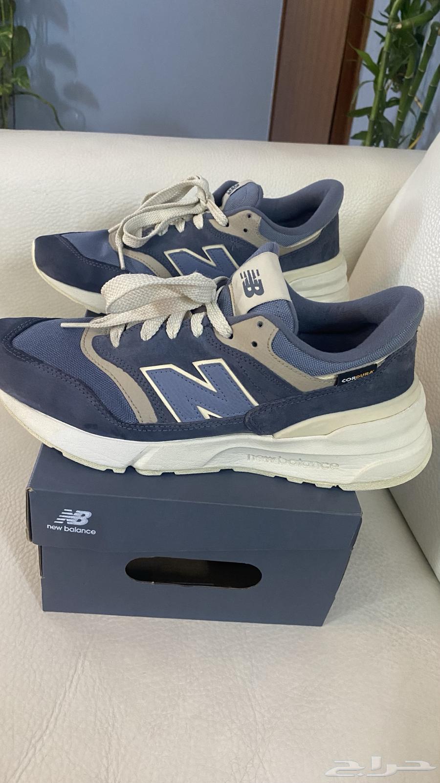 حذاء نيوبلانس.64502364207619111