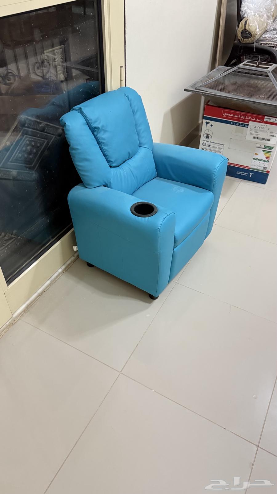 New children's chair, never used, with invoice for confirmation64500685819905112