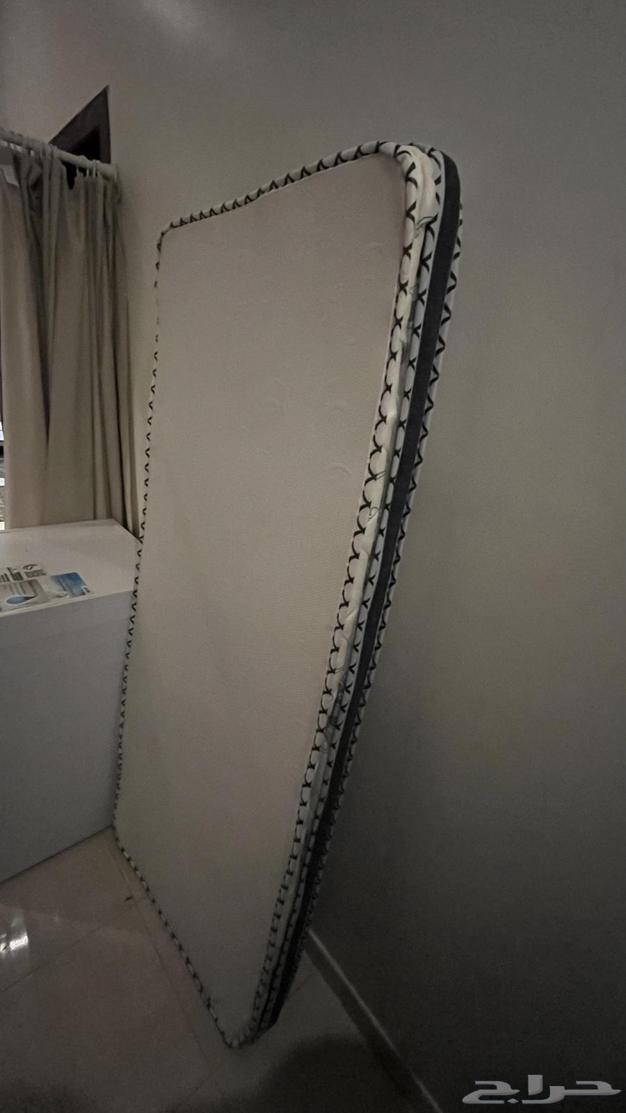 مرتبة مع لباد للبيع64499187655427110