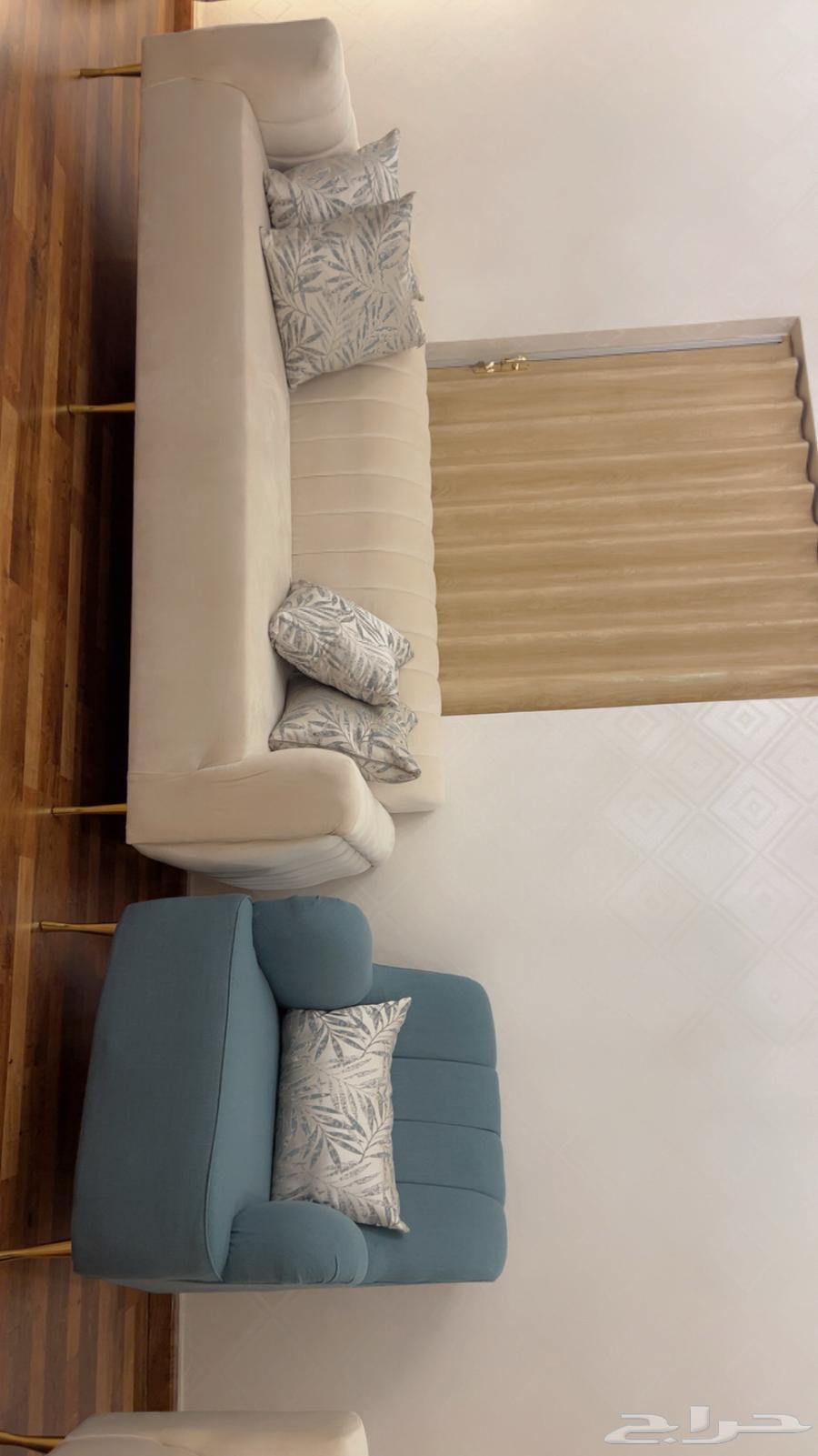 New full set sofa for sale with guest table64498048748547111