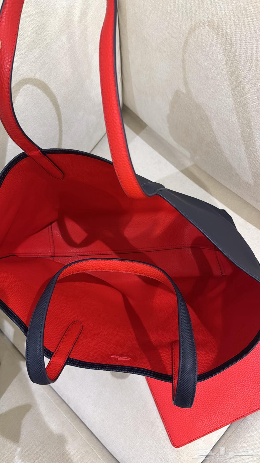 Bag64495844476929112