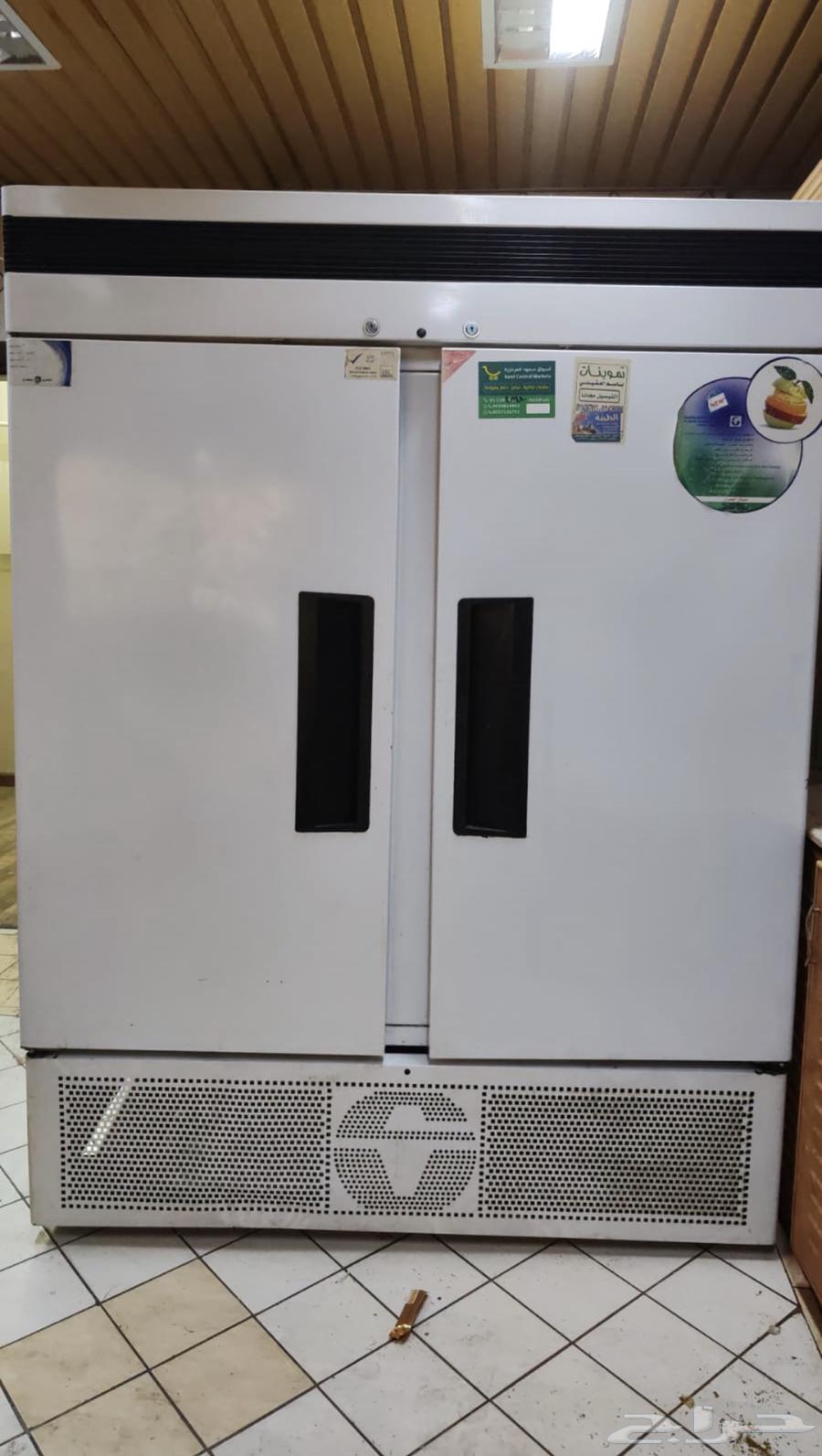 ثلاجه بابين بحاله جيده لاتشكو شي64498145495298110