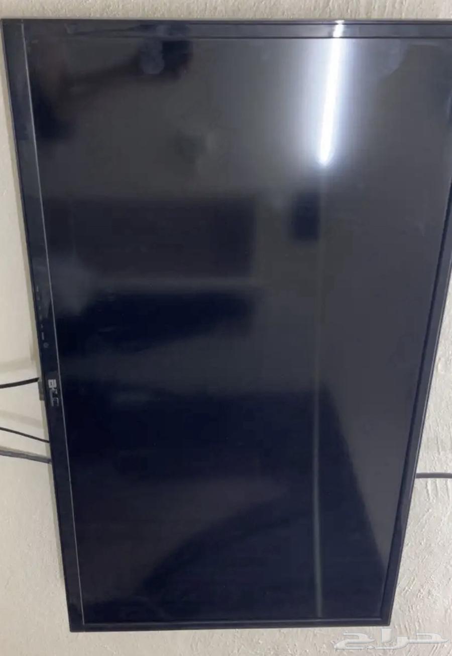 شاشه 32 برصه شبه جديده مع رسيفر كامل للبيع64497331215361110