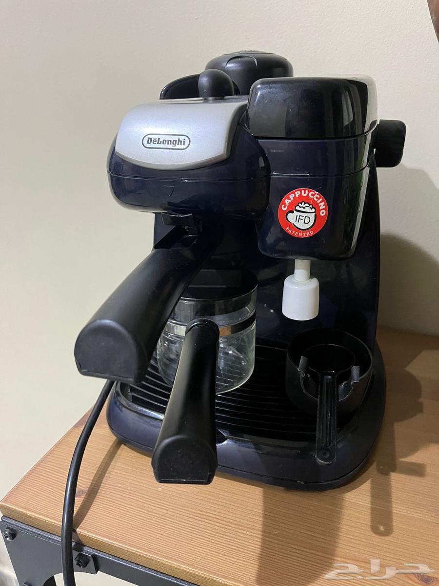 ماكينة قهوة ديلونجي شبه جديدة64498909934722114