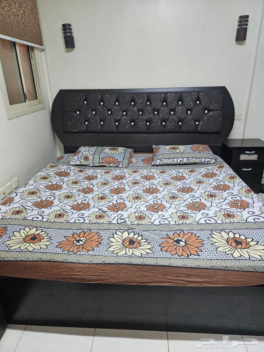 غرفه نوم كامله الوطنيه مع المراتب بحاله جيده جدا64502060176641111