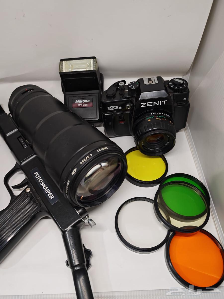 Own a piece of photographic history: the original Zenit 122 camera64500630142081111