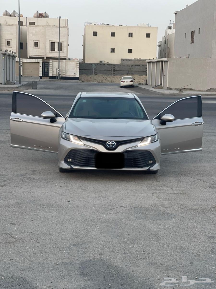 للبيع كامري 2019 فل كامل هايبرد64673683801474110