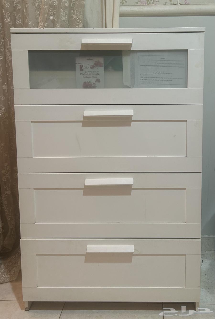 سرير 200 180 مستعملة وشوفنيرة صغيره وكبيره64502295985281110