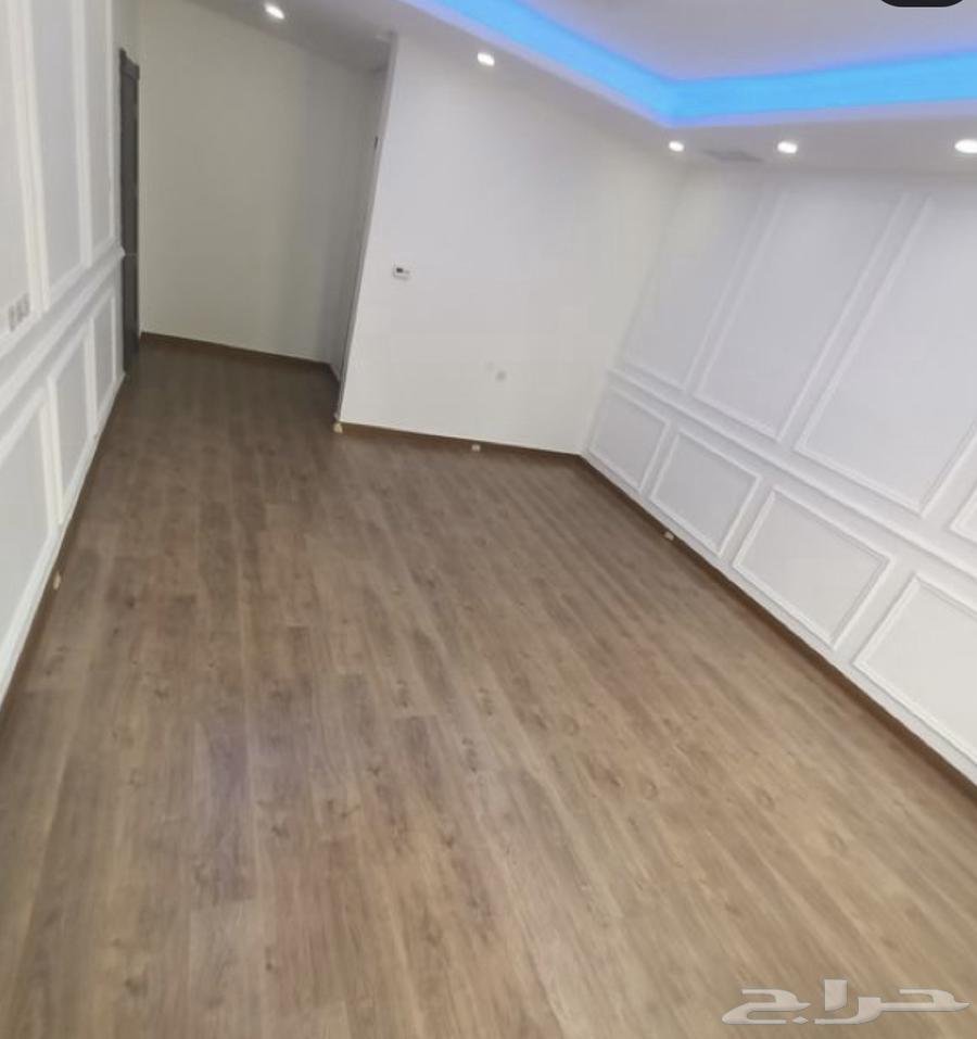 معلم باركيه فك وتركيب وصيانه الباركيه وتوريد باركيه جديد64147819211265112